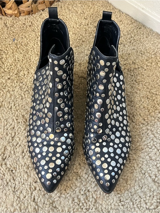 Steven New York Shoes - 🖤 Studded Black Western Ankle Boots Pointed Toe Statement Booties Size 8.5